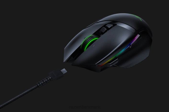 én farve mus 44RF35 basilisk ultimate med ladestation Razer