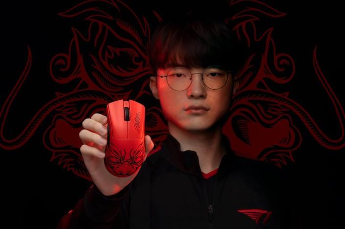 én farve mus 44RF37 deathadder v3 pro faker edition Razer
