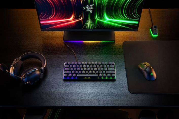 én farve tastatur 44RF73 huntsman mini analog - os Razer