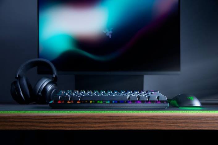 én farve tastatur 44RF73 huntsman mini analog - os Razer