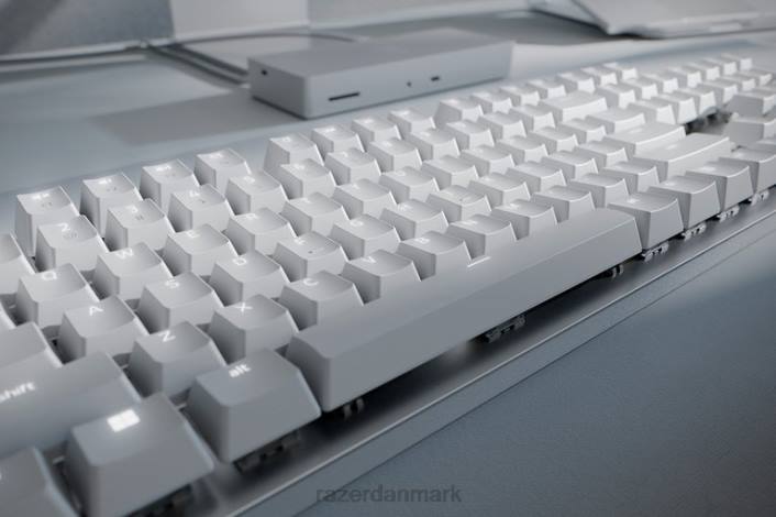 én farve tastatur 44RF78 pro type ultra - os Razer