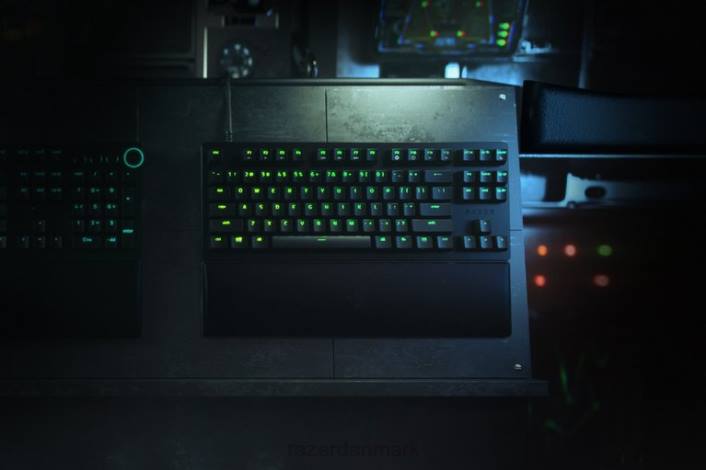 sort tastatur 44RF71 huntsman v2 tenkeyless - clicky optisk switch - os Razer